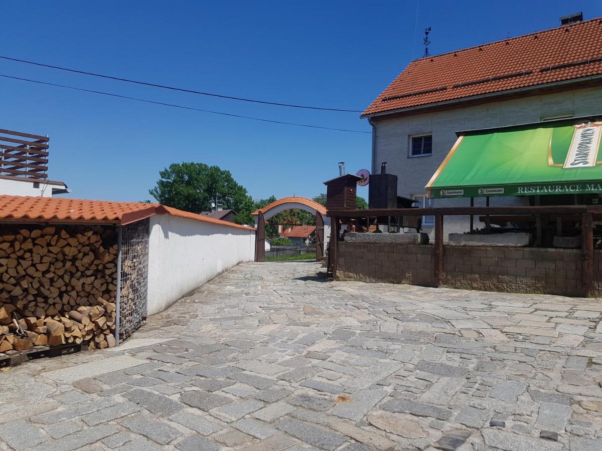 Penzion Na Statku Brezova Brezova  Bagian luar foto